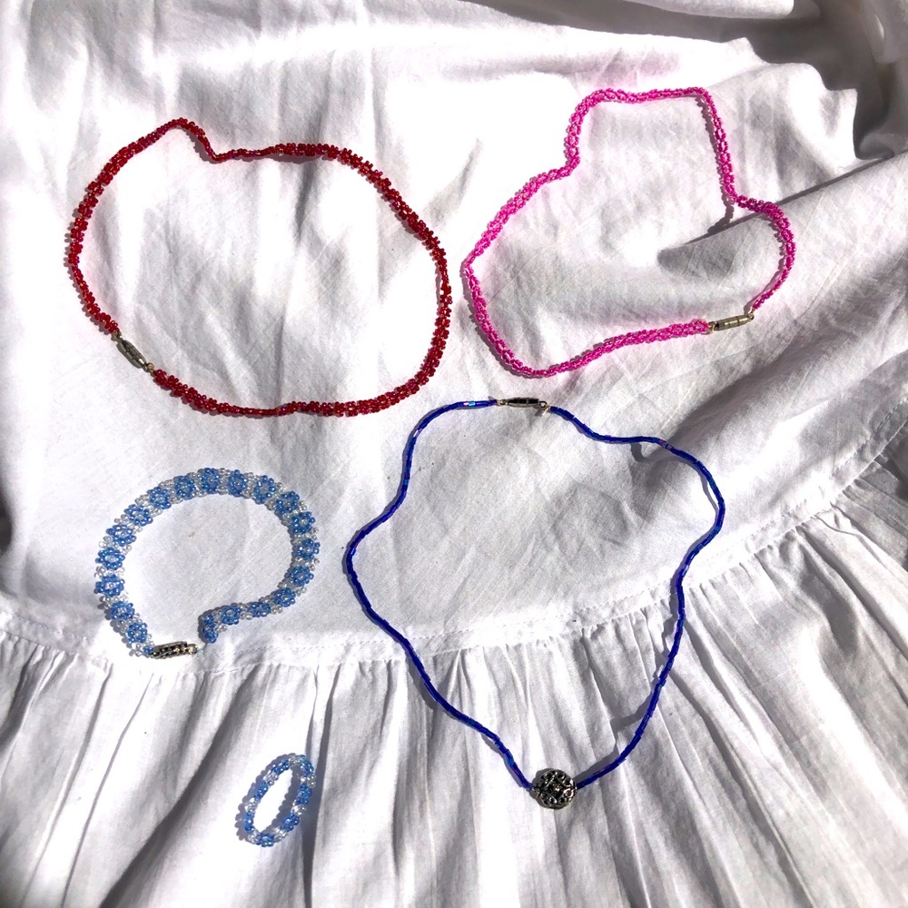 LOT: Y2K Handmade Beaded Jewelry—ring, bracelet, 3 necklaces